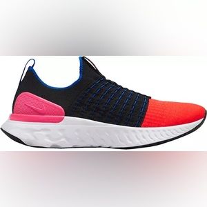 Brand New Nike Women's React Phantom Run Flyknit 2 Running Shoes